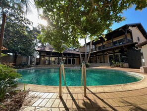 Alberca al aire libre 