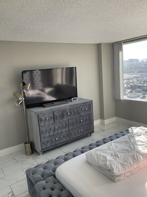 1 bedroom, iron/ironing board, free WiFi, bed sheets
