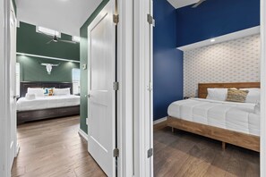 4 chambres, fer et planche à repasser, Wi-Fi gratuit, draps fournis