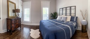 4 bedrooms, WiFi, bed sheets