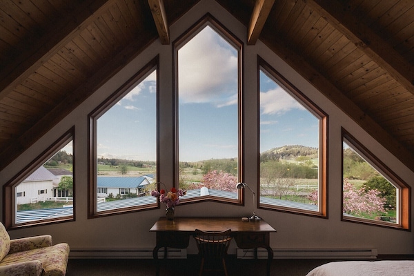 Kamar Deluks, 1 Tempat Tidur King | Seprai premium, Wi-Fi gratis, dan seprai linen