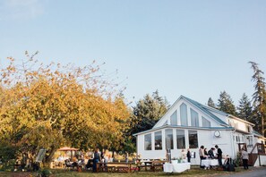 Premium bedding, free WiFi, bed sheets - Saturn's Return (Friday Harbor)