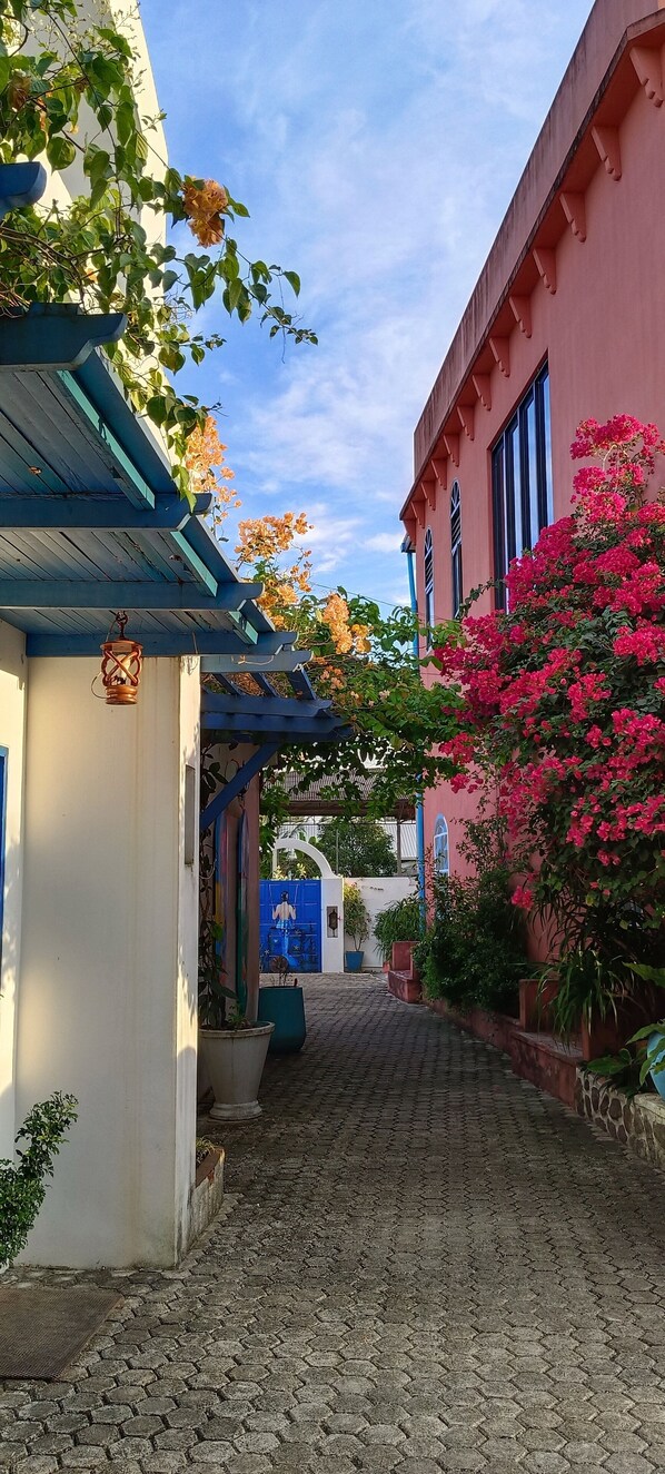 Property grounds - Phattalung Meridian (Phatthalung)