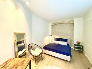 1 makuuhuone, työpöytä, silitysrauta/-lauta, ilmainen Wi-Fi