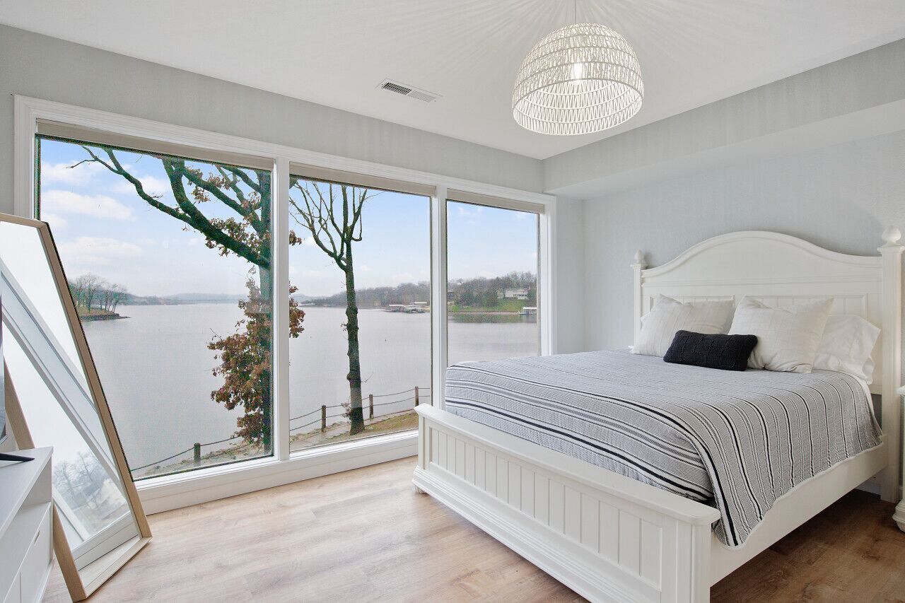 Sunshine Chalet – Three Pools, Playground, & More!