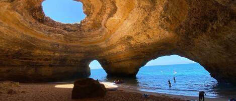 Playa en los alrededores
