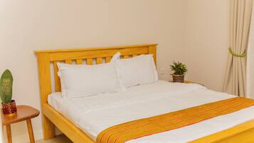 Basic Apartment, Patio, City View | 3 bedrooms