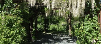 Romantic accommodation in Marest villa with beautiful garden, in Beigua Park