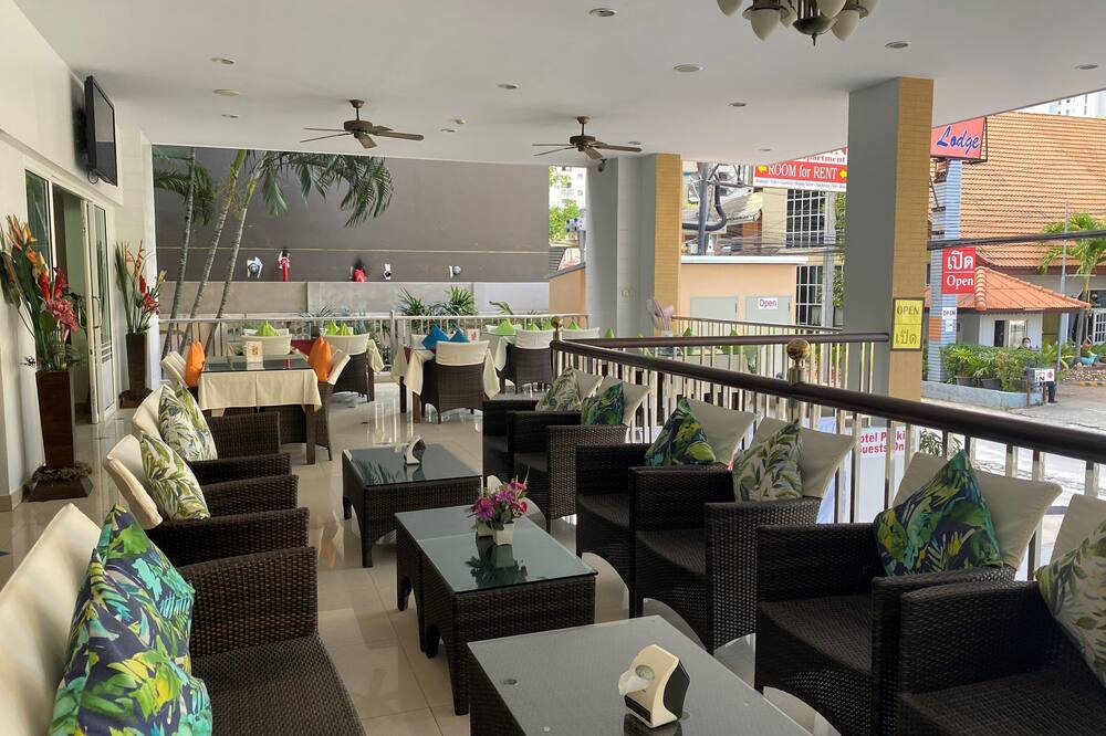 Soi 2 inn Pattaya