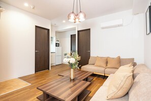 Living area - ART NAMBA HIGASHI (Osaka)