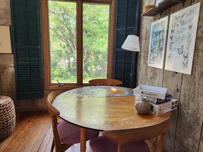 Dining - Windrush - Architectural Wonder, Short Walk to the Beach (Pawleys Island)