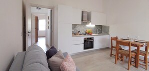 Interior - Patio House, Apartment in Capo Comino, surrounded by nature (Capo Comino)