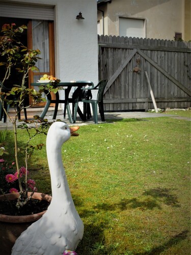 Apartment with garden 5 minutes from the sea