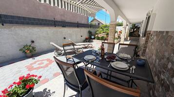 Ristorazione all'aperto