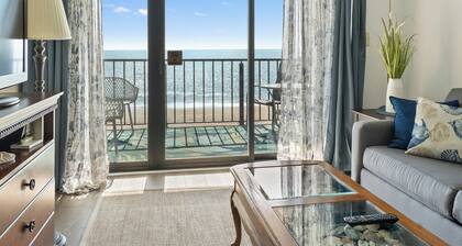 Oceanfront Condo at Marigot Beach! Wake up to watching the ocean waves crashing.