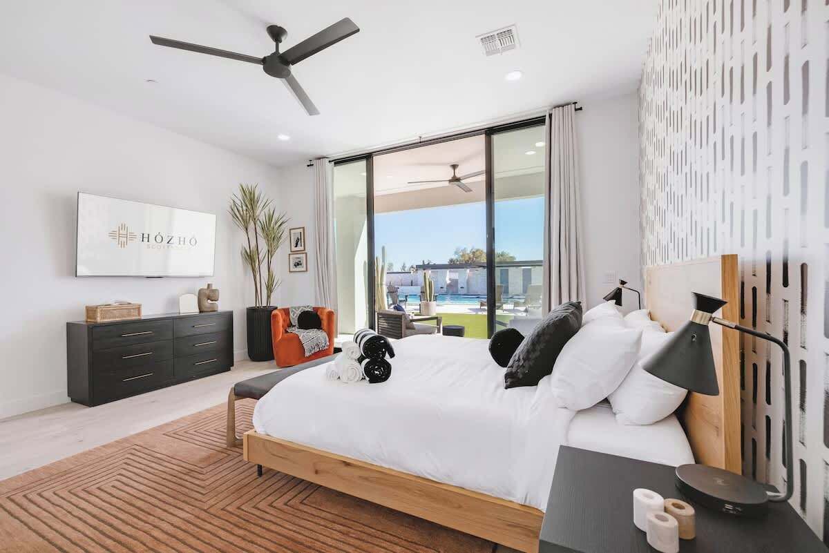 7 bedrooms, iron/ironing board, travel cot, WiFi