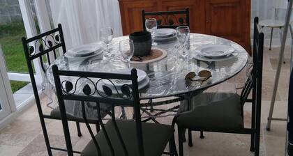 Charming little town house 70m2 15kms from the sea and 4 kms from Caen