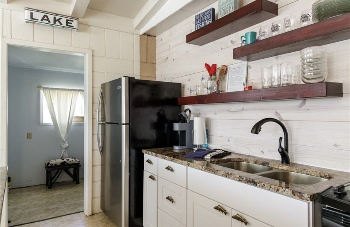 Lakefront Family Home