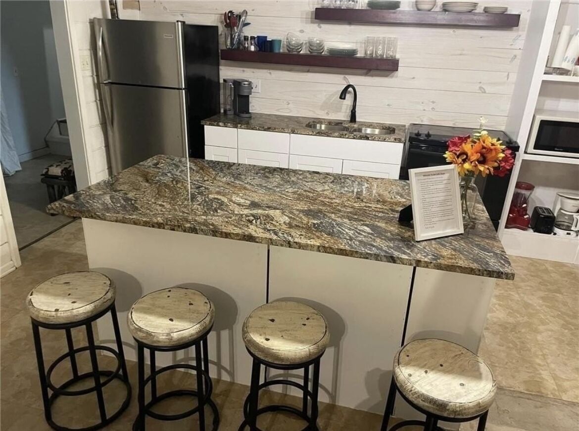 Lakefront Family Home