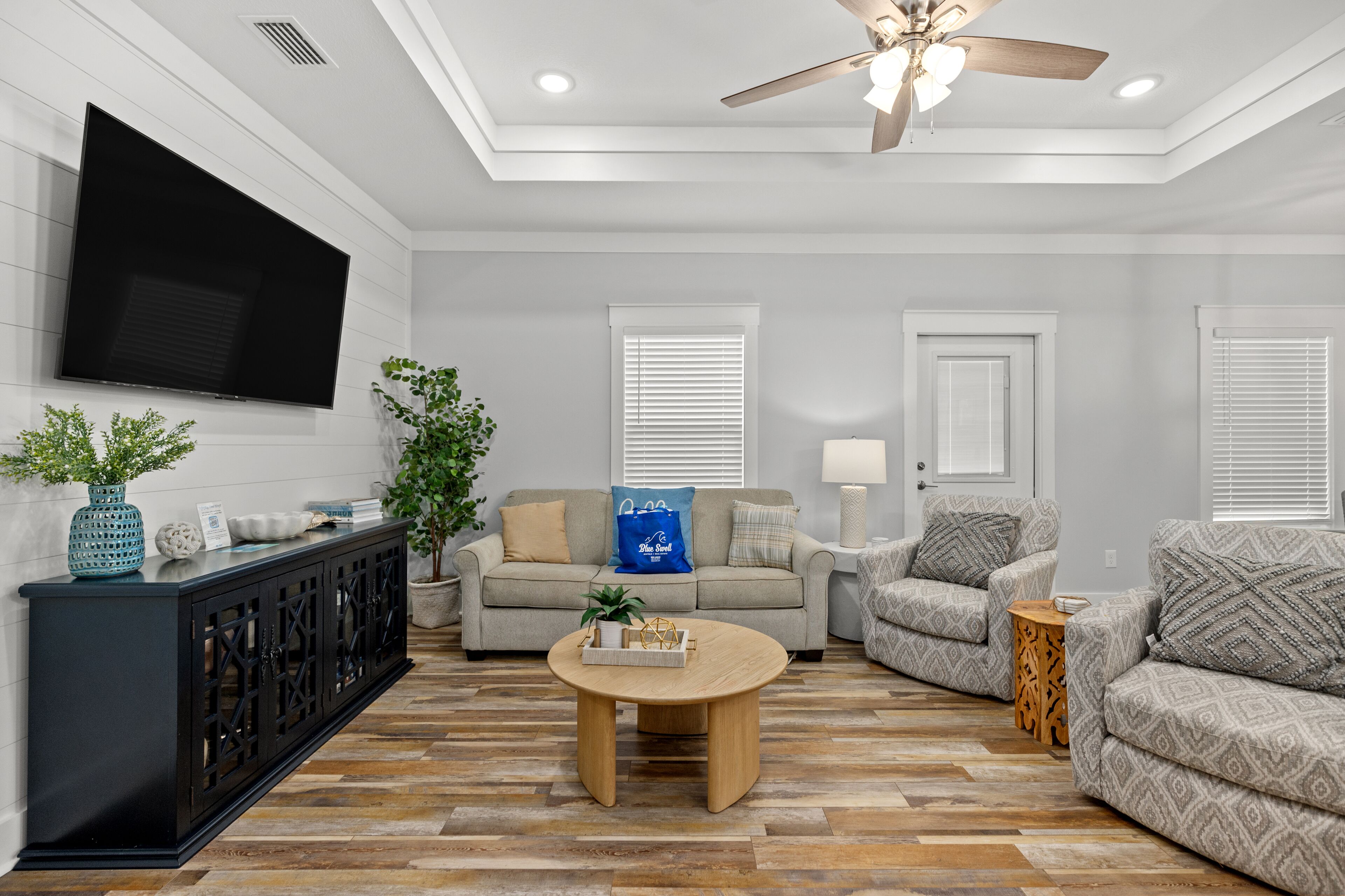 Coral Casita: West End PCB Cottage; Huge, Fenced Yard, Available Monthly