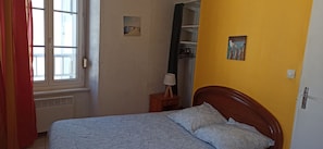 1 chambre, draps fournis