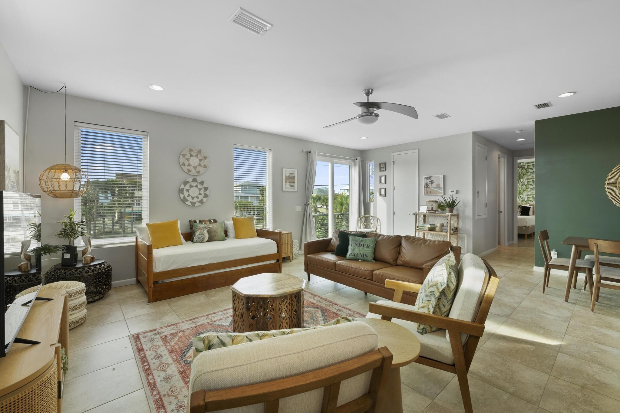 2 Bdrm, 2 Bth Home on Pensacola Beach! Pet Friendly!