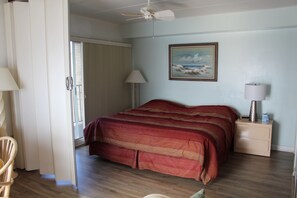 WiFi - Bright & Sunny Corner Unit! (Rehoboth Beach)