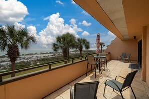 Appart'hôtel, 2 chambres | Enceinte de l’hébergement