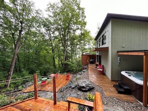 Terrace/patio - Chalet de l'Erabliere - Spa & Massif du Sud (Saint-Philémon)
