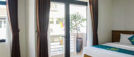 Comfort-Doppel- oder -Zweibettzimmer | Schreibtisch, kostenloses WLAN, Bettwäsche