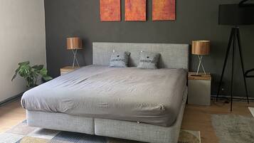 2 bedrooms, travel crib, WiFi, bed sheets