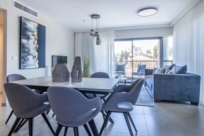 Family Apartment, 2 Bedrooms | Premium bedding, Select Comfort beds, travel crib, free WiFi