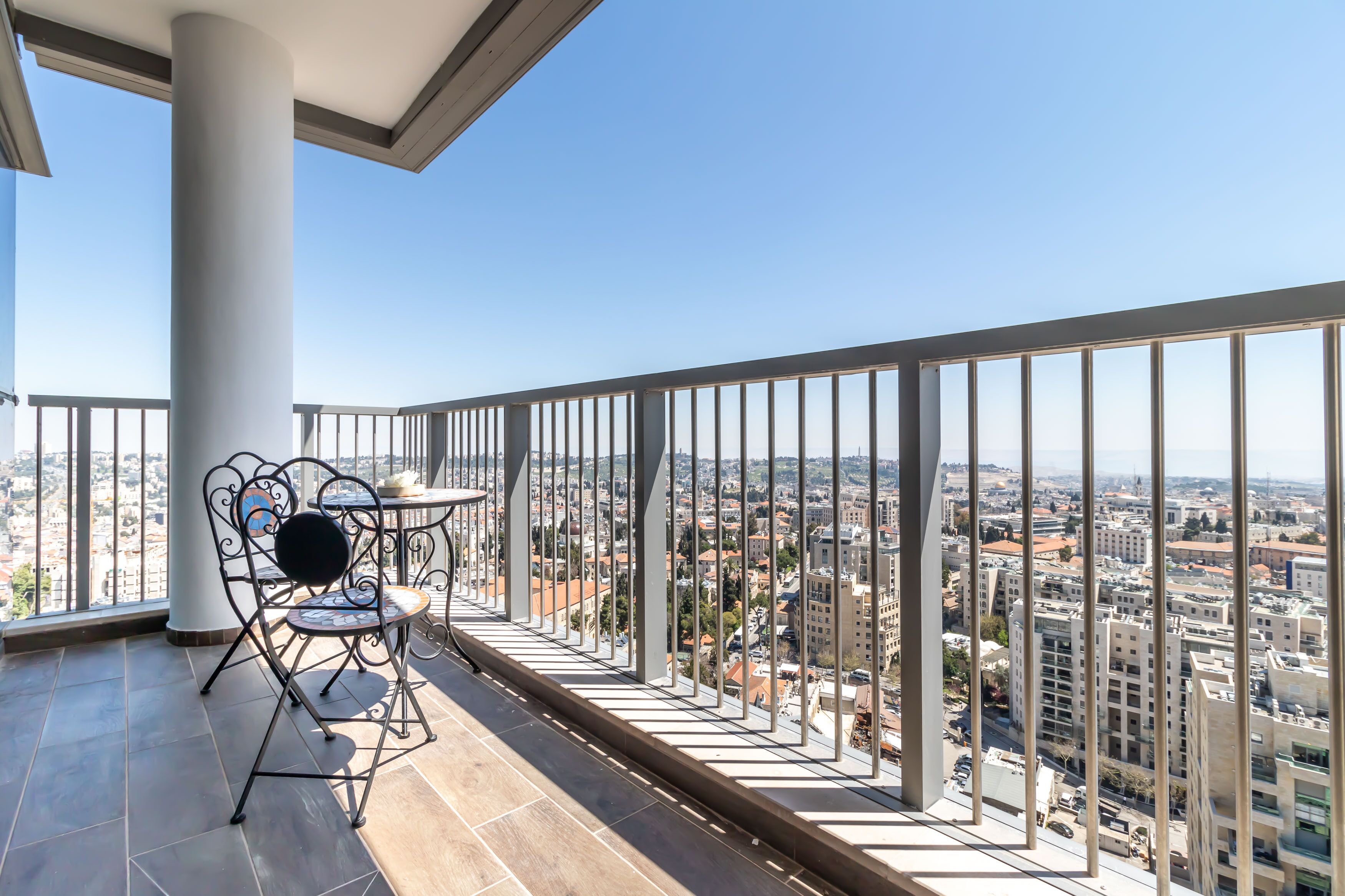 Deluxe appartement, 2 slaapkamers | Luxe beddengoed, Select Comfort-bedden, reisbedje, gratis wifi