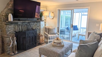 TV connectée, cheminée