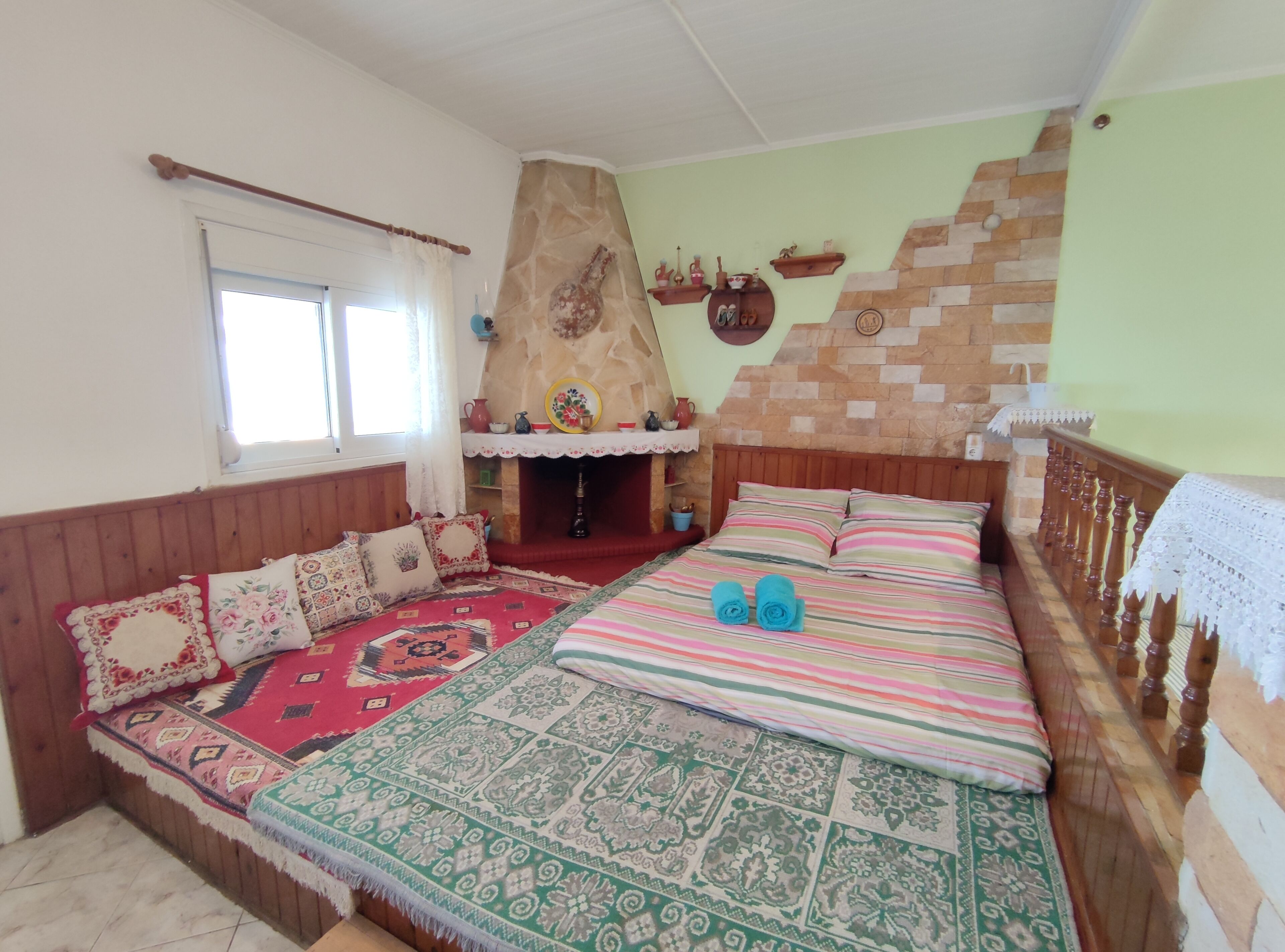 2 chambres, fer et planche à repasser, Wi-Fi gratuit, draps fournis