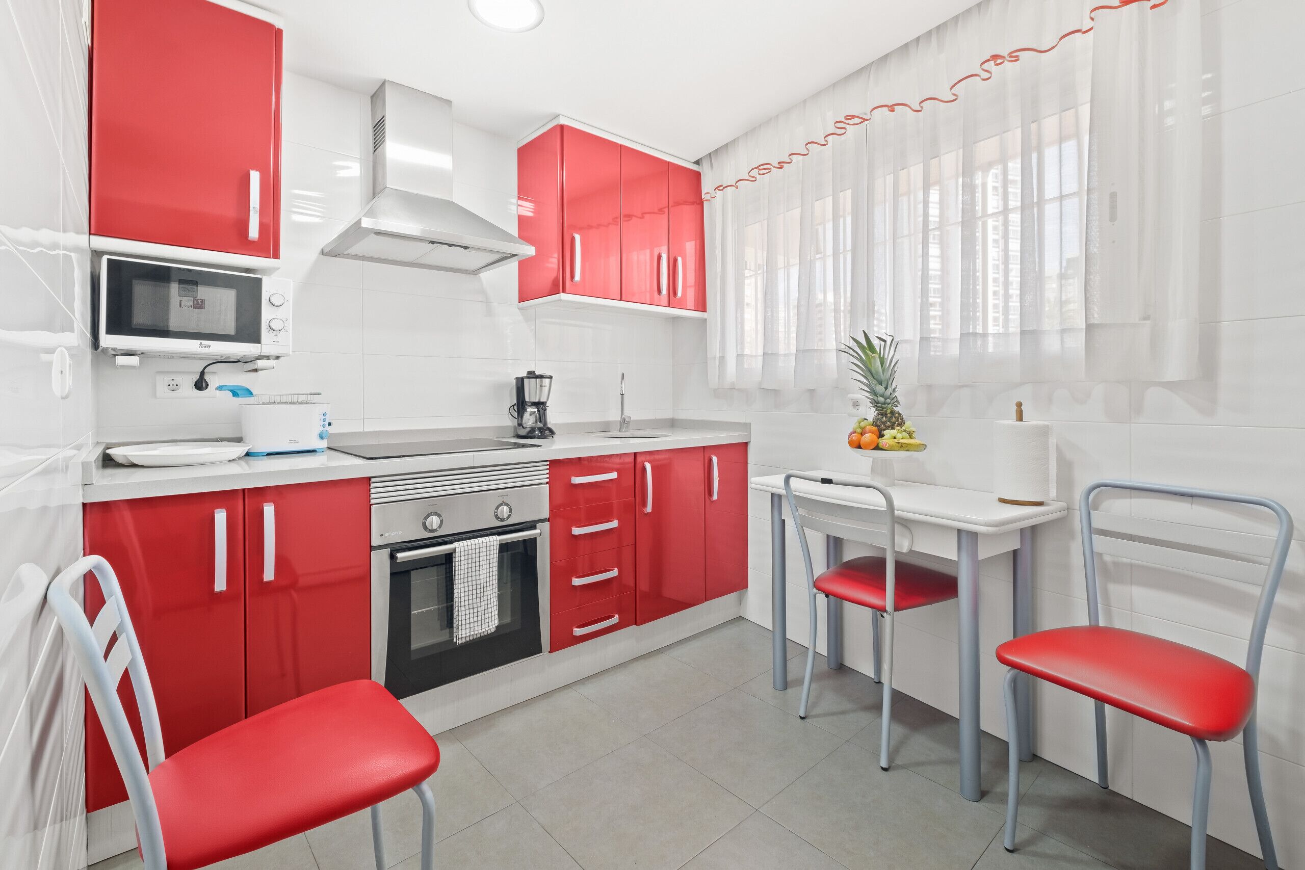 Fridge, microwave, oven, coffee/tea maker