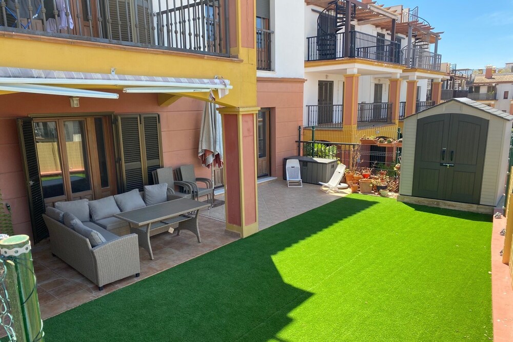Quiet condo’s apartment at Ayamonte