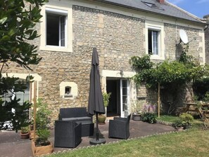 Exterior - Charming cottage "Les Nichoirs" in Normandy (Ussy)
