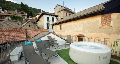 Suite with kitchen and view of Lake Maggiore