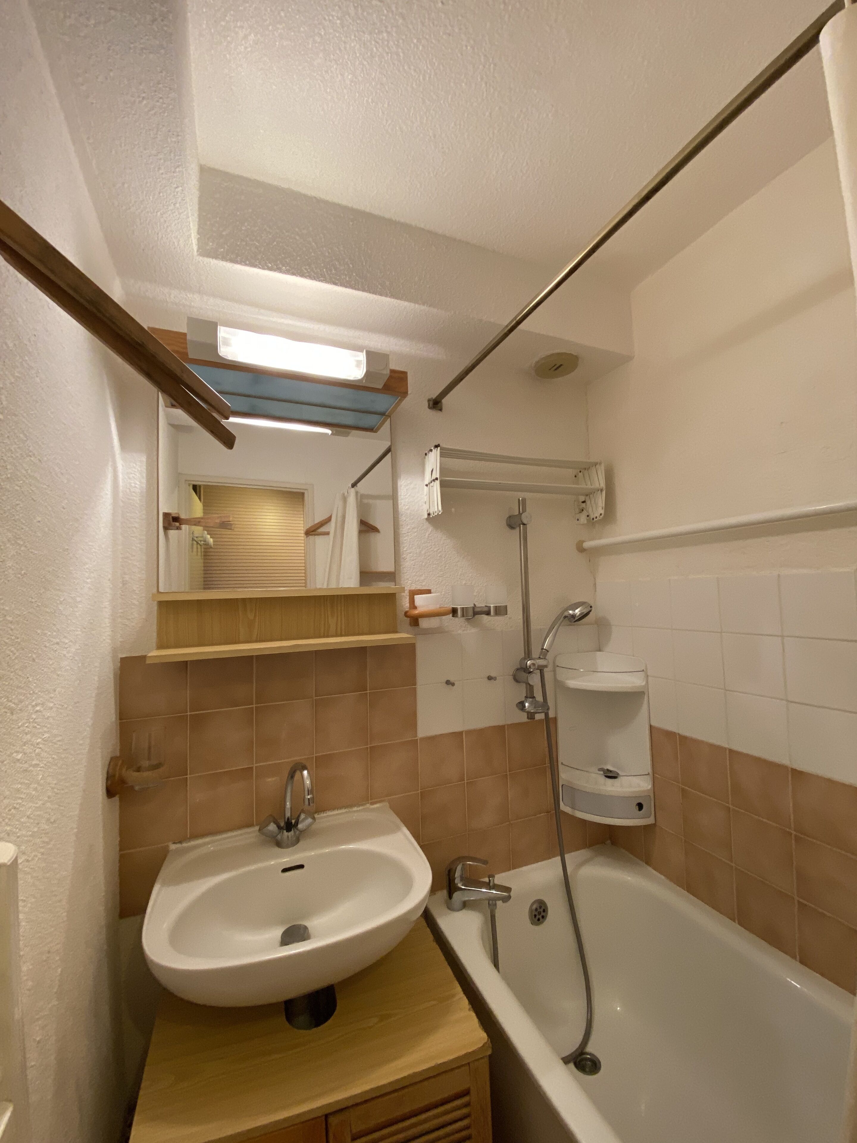 Appartement avec vue montagne expose sud avec ski au pied