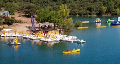 MAISON 260 m2, 5***** CLIMATISEE, 5 CHAMBRES, 6 SALLES D'EAU, PISCINE CHAUFFEE,