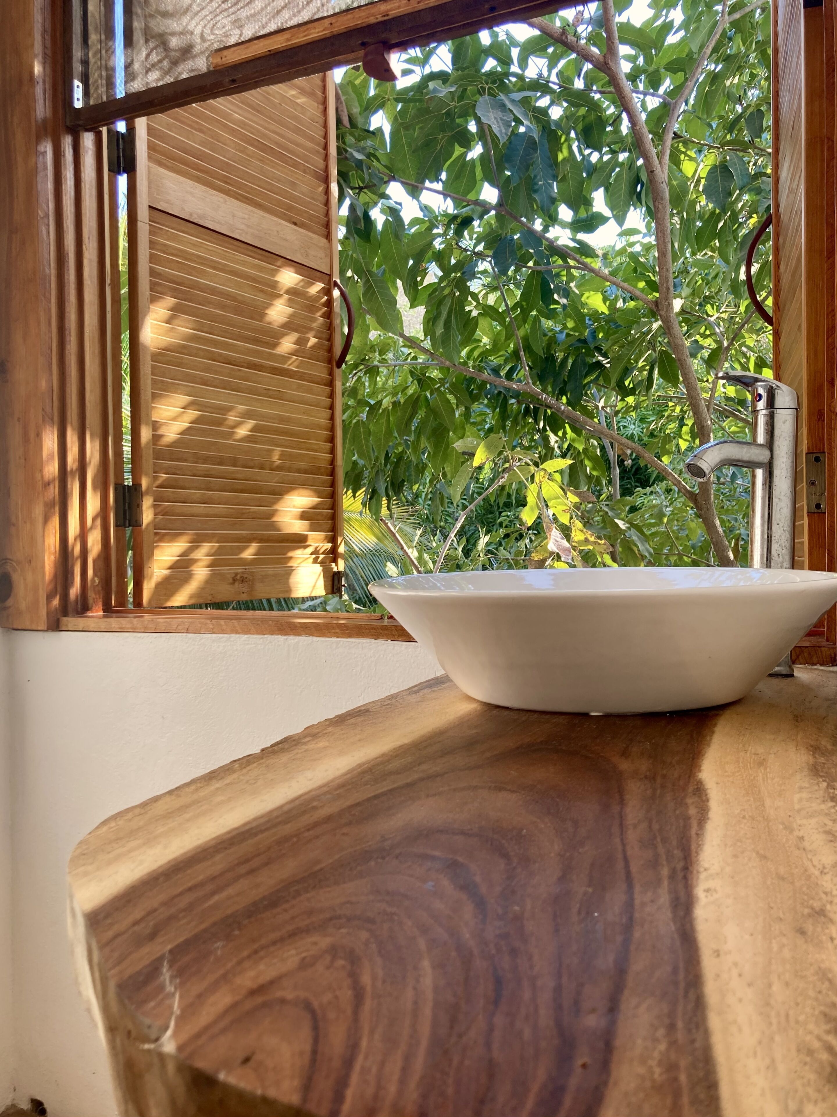 Entire home in centre of Zipolite- 8 guests! With Starlink! 2 minutes from beach