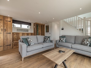 Interior - 3 bedroom accommodation in Church Broughton, near Derby (Church Broughton, near Derby)