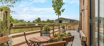 3 bedroom accommodation in Church Broughton, near Derby