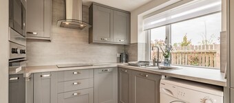 3 bedroom accommodation in Church Broughton, near Derby