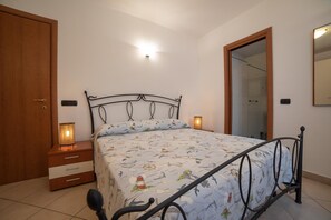 3 chambres, Wi-Fi, draps fournis