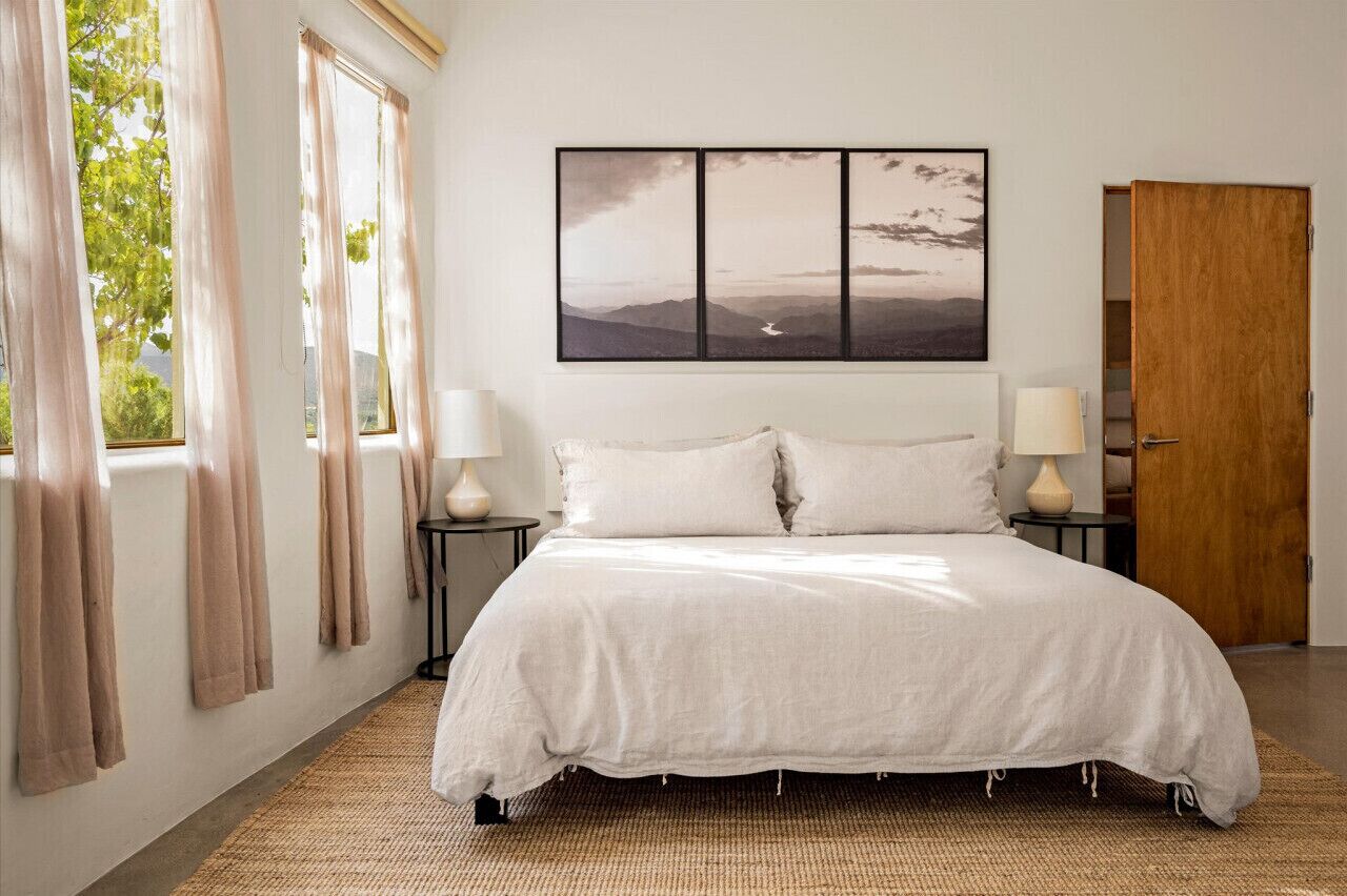 Modern Desert Retreat at Penumbra · Suite 1