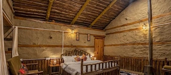 4 stylish cottages by Planacation