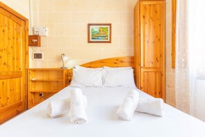 3 Schlafzimmer, Bügeleisen/Bügelbrett, Reisekinderbett, kostenloses WLAN