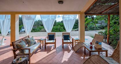 Villa with garden in the countryside 8 min to the town of Porto Azzurro